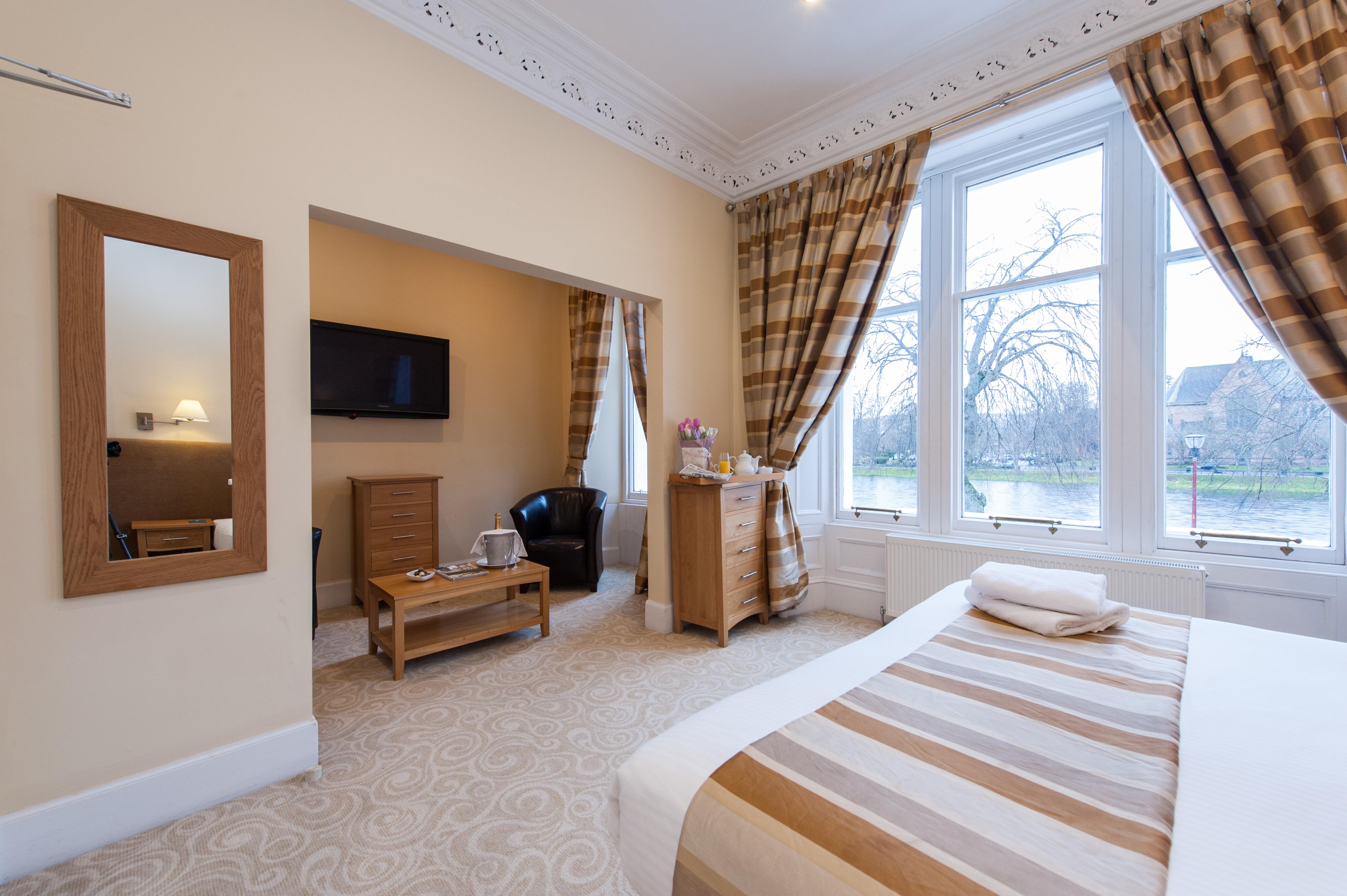 Glen Mhor Hotel At Uile-Bheist 'Brewstillery' Инвернесс Экстерьер фото