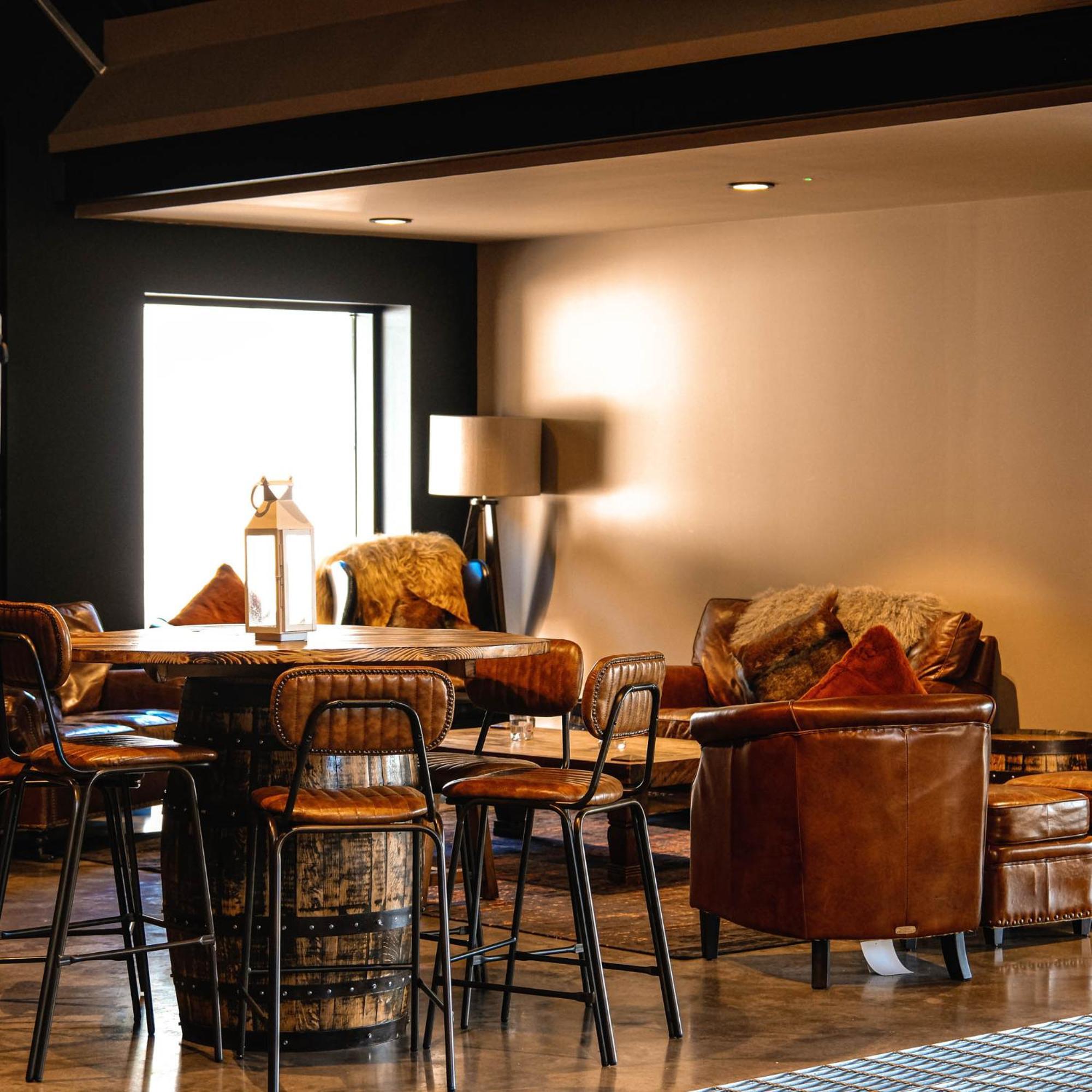 Glen Mhor Hotel At Uile-Bheist 'Brewstillery' Инвернесс Экстерьер фото