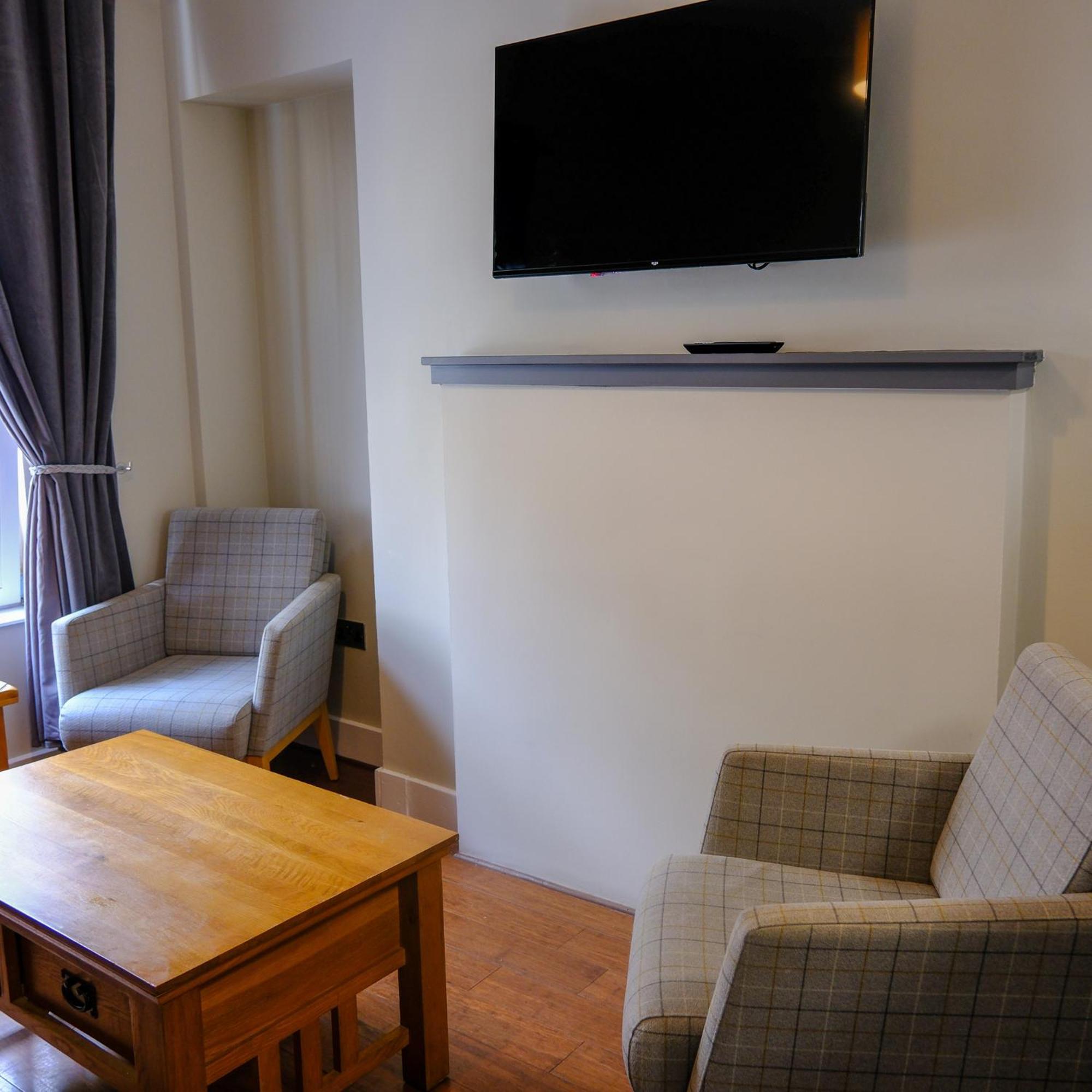 Glen Mhor Hotel At Uile-Bheist 'Brewstillery' Инвернесс Экстерьер фото